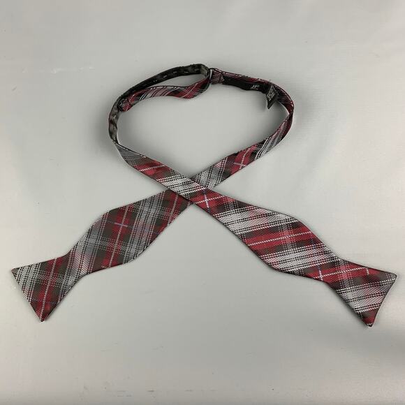 J. FERRAR Size One Size Grey Red Plaid Polyester Tie - Picture 1 of 3